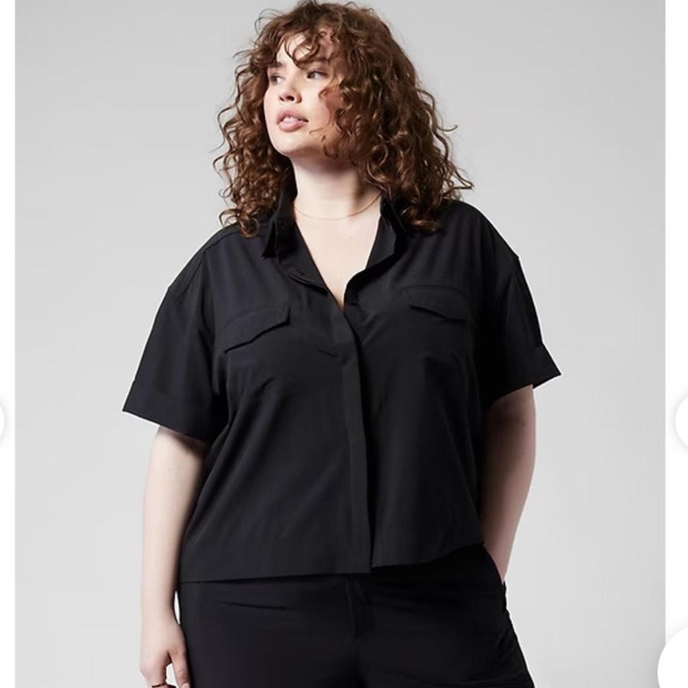 Athleta | Hike Packable Top | m